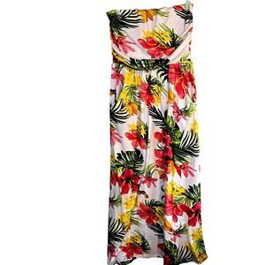 Absolutely! Women's Dress Large L Multicolor Sleeveless  Sun Misses Size 12 14
